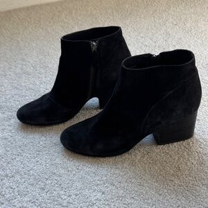 Eileen Fisher Black Ankle Booties